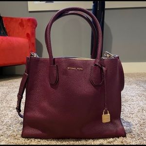 Michael Kors Mercer Handbag. Maroon/Purple.